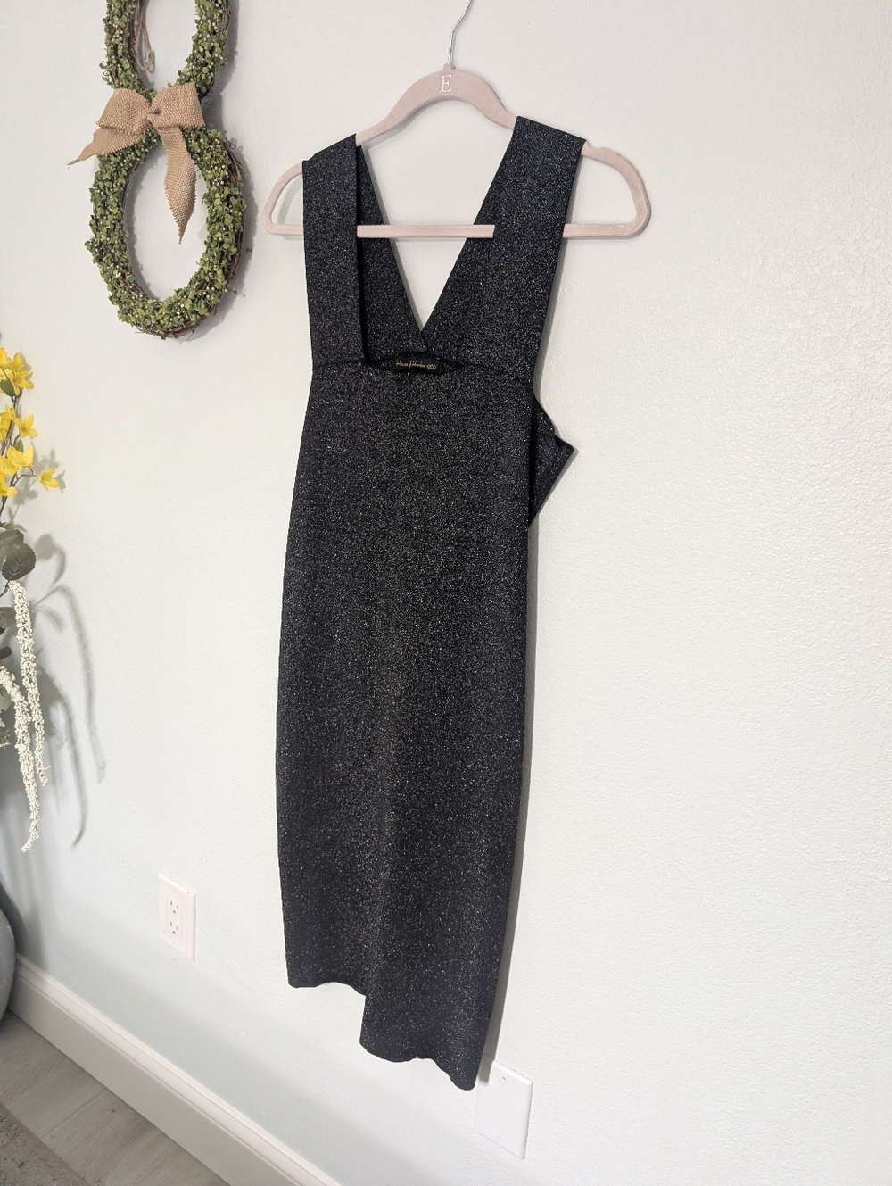 House Of Harlow Sleeveless Black Sparkle U-Neck Sheath Dress‎ Size Medium/Large